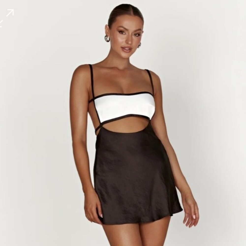 NWT Meshki Black White Veda Cutout Satin Dress Plus Size XXL‎